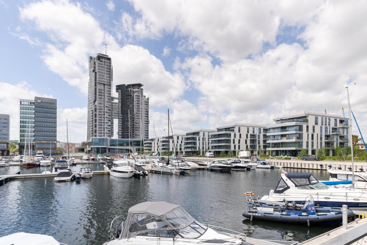 Yacht Park With Sea View By Lion Apartments Gdynia Exterior photo